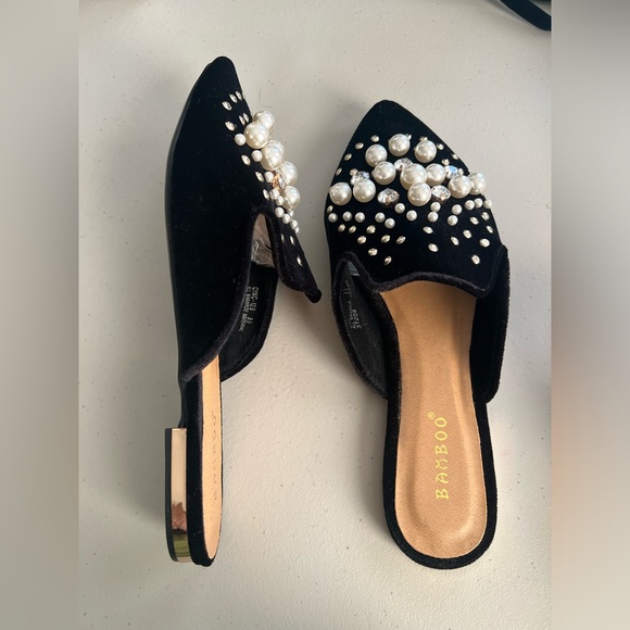 Bamboo Flats*Velvet Flats Slippers*Vintage Shoes*Mary
Jane*Pearl Jewels Party - Picture 8 of 10